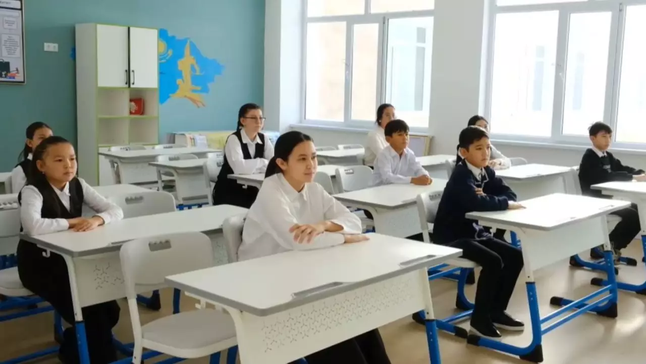 Түркістан облысындағы Атакентте «Келешек мектебі» қолданысқа берілді