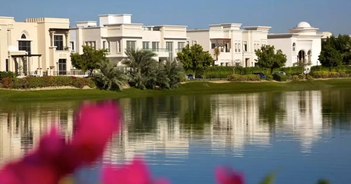  Дубайдағы виллалар елге қайтарылып, аукционнан сатылды 