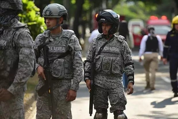 В Колумбии при нападении на военных погибли шесть человек, более 30 ранены