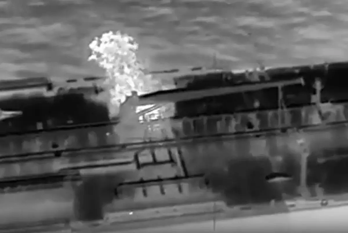 Украина впервые атаковала танкер "теневого флота" России в Средиземном море