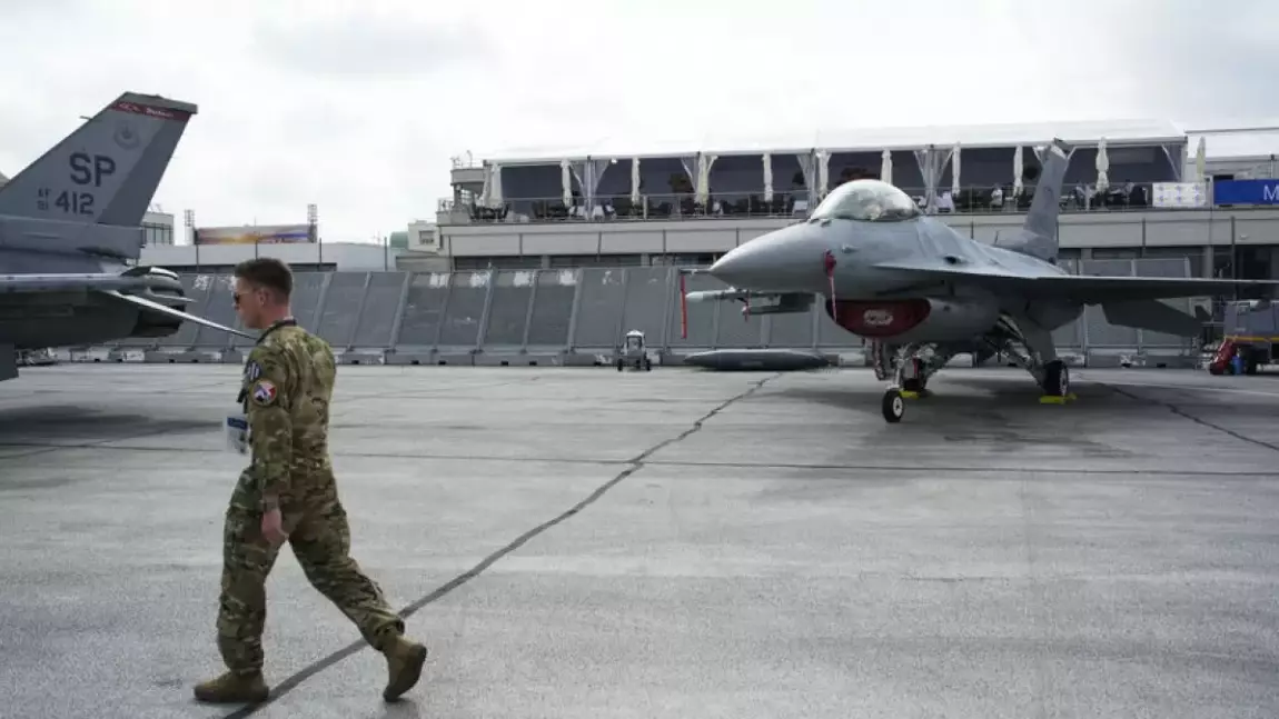 АҚШ әскери базасында атыс болды