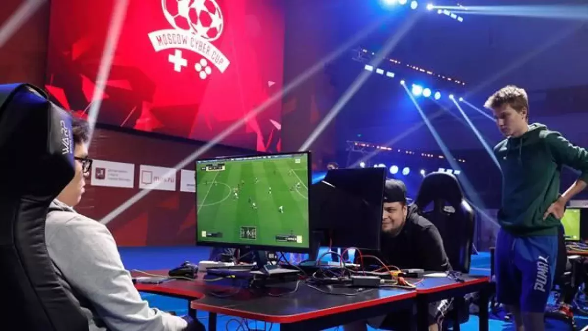 Қазақстан футболы киберкеңістікке бет алды – ҚФФ Эр-Риядтағы FIFAe саммитіне қатысуда