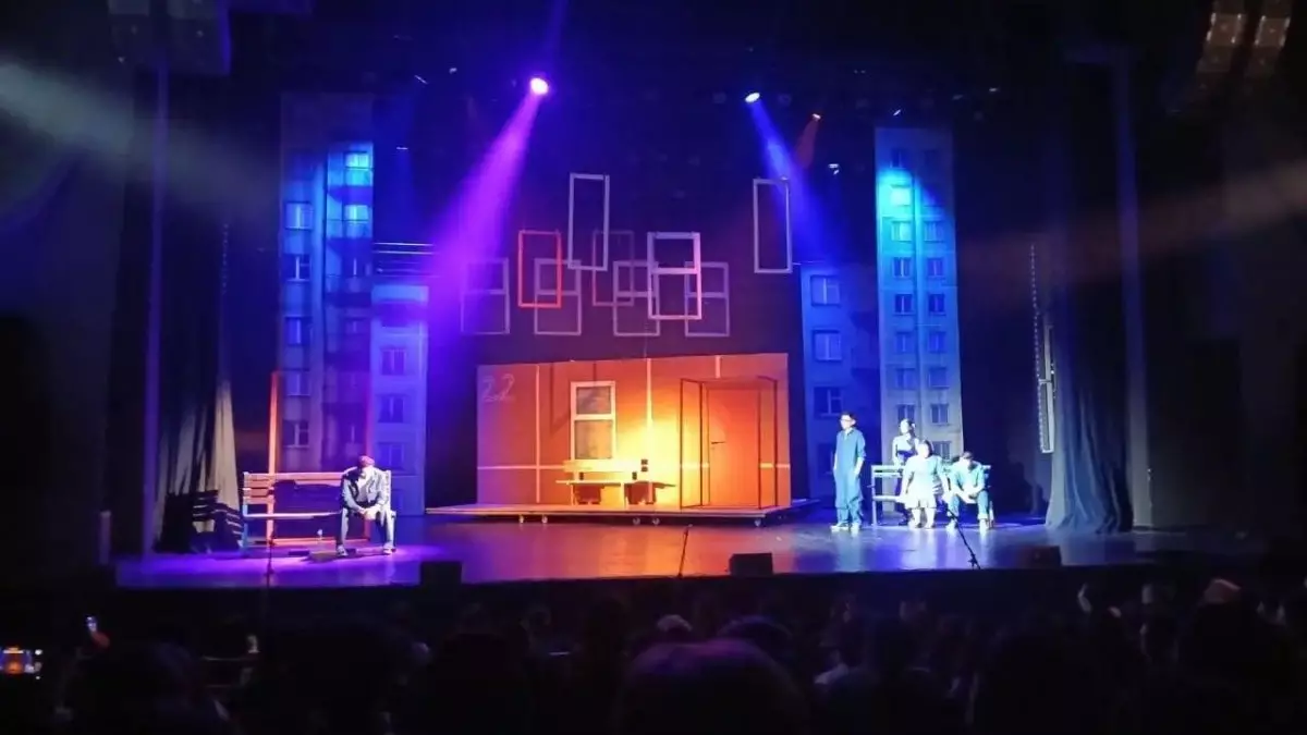 Спектакль, написаннный ИИ, представили в Астане