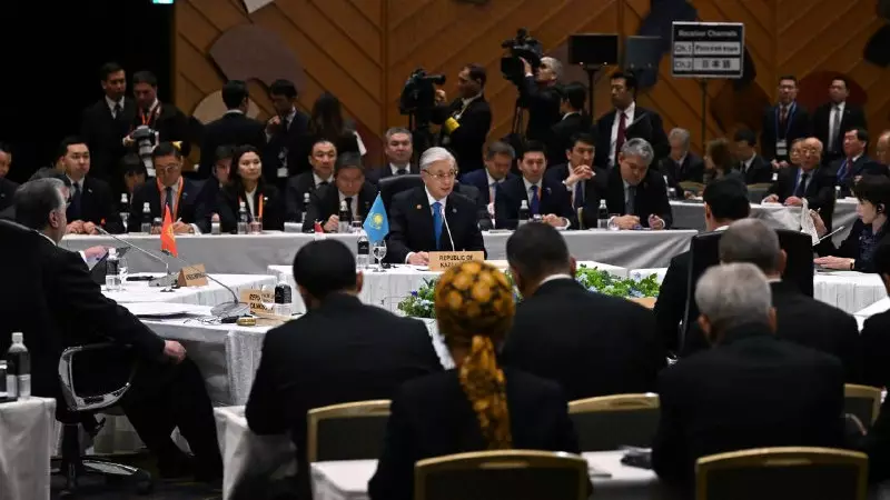 Президенттің Жапонияға сапары: 60-тан астам екіжақты құжатқа қол қойылды