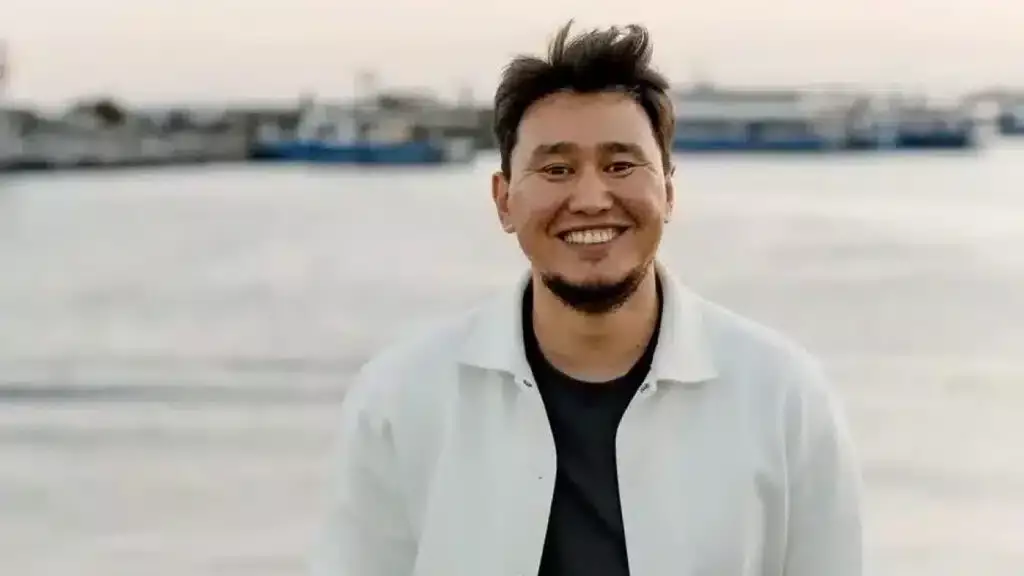 “Әйелімнің көзінше айтқан. Жалғыз мендегі жағдай емес” - Жахан Отарғалиев бар сырын айтты (ВИДЕО)