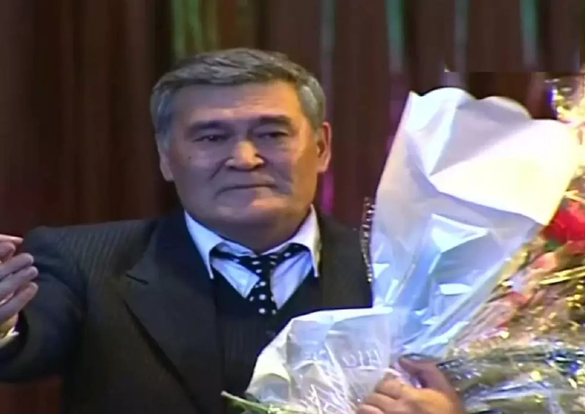 «Тамашаны» тарту еткен халқына: Лұқпан Есеновтің өмірі туралы беймәлім деректер