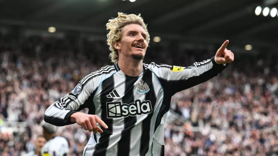 "Челси" ушел от поражения в матче чемпионата Англии (ВИДЕО)