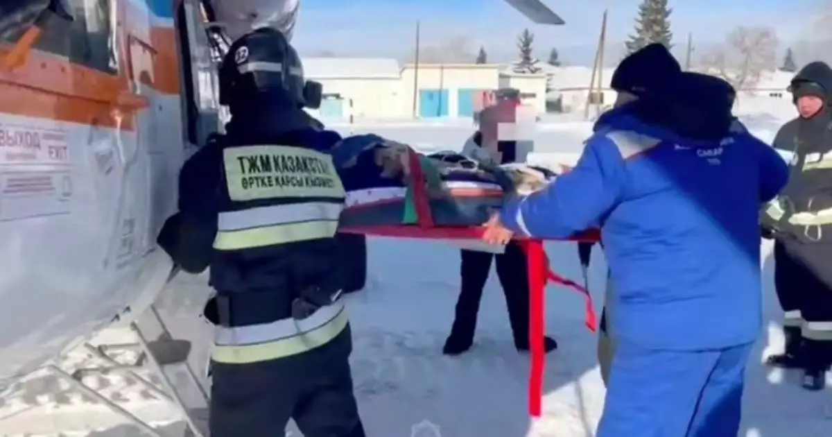  Жүкті әйел ТЖМ тікұшағымен шұғыл түрде Өскеменге жеткізілді 