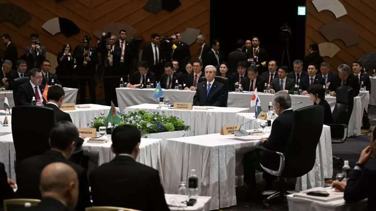 Тоқаевтың Жапонияға ресми сапары: 3,7 млрд доллардан асатын құжаттарға қол қойылды