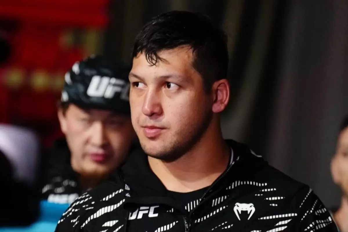Казахстанский боец получил «решающий» бой на UFC против бразильского вундеркинда