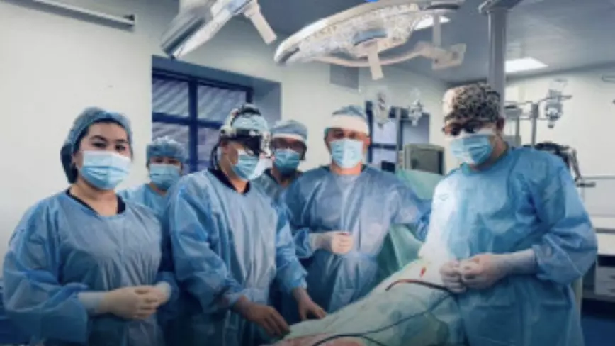 Шымкентте алғаш рет бүйрек аутотрансплантациясы сәтті жасалды