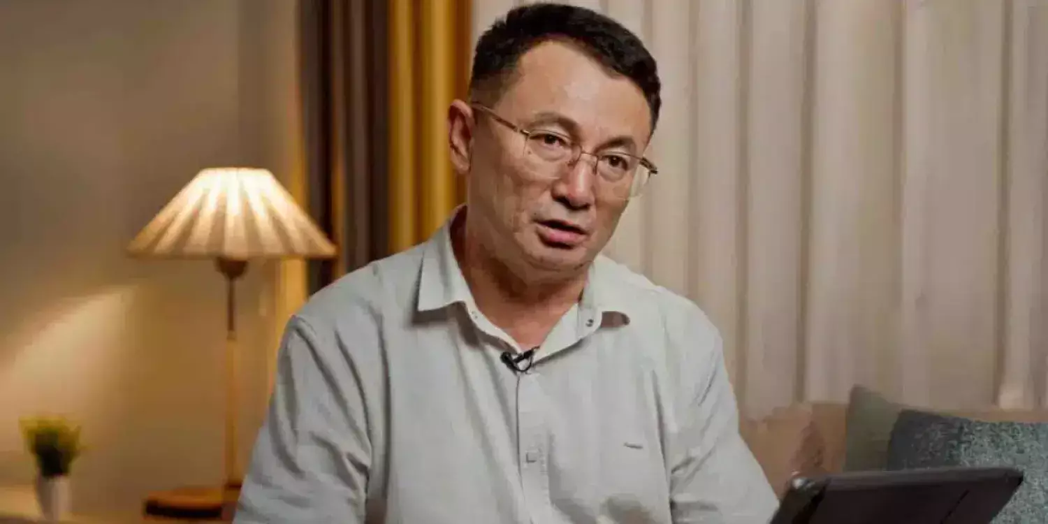 «Ешкім орысша сөйлеуге міндетті емес»: заңгер 2026 жылды қазақ тілі жылы деп атауды ұсынды