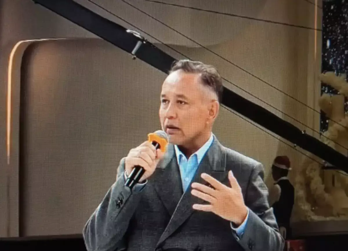 Такого в Казахстане еще не было: Турсен Алагузов будет выплачивать «пенсию благодарности» родителям своих сотрудников - новости на Lada.kz 21.12.2025