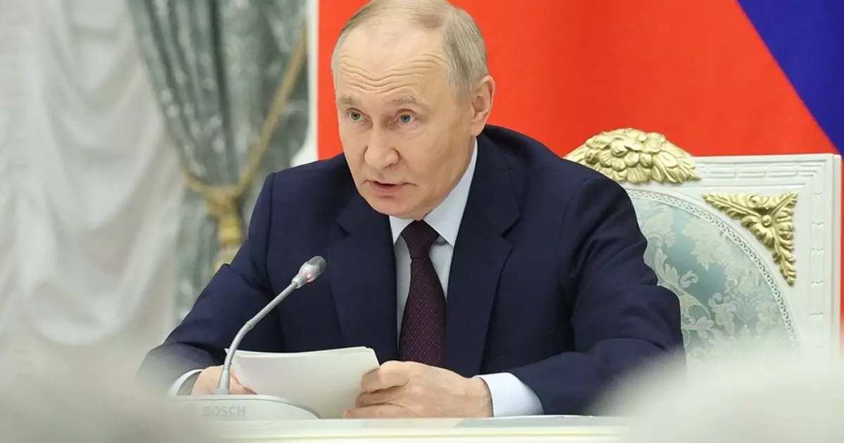  Кремль: Путин Украинаны Макронмен талқылауға дайын 