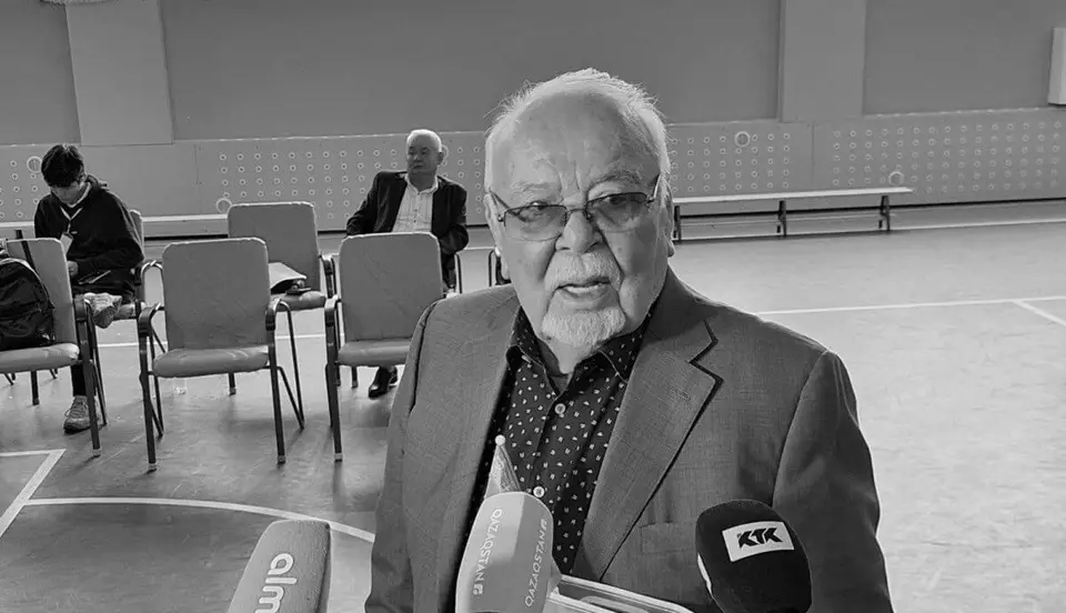 Умер Асанали Ашимов