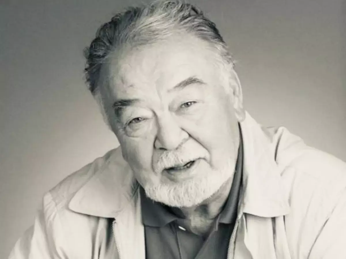 Скончался легендарный казахстанский актер и режиссер Асанали Ашимов