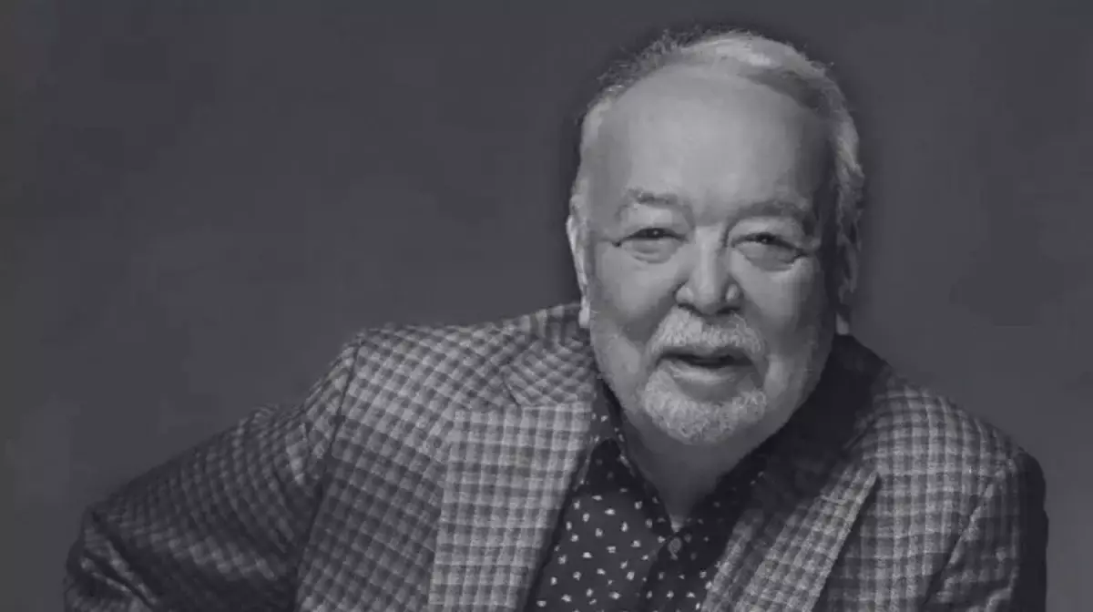 «Будто ушла целая эпоха»: Аида Балаева выразила соболезнования семье и близким Асанали Ашимова