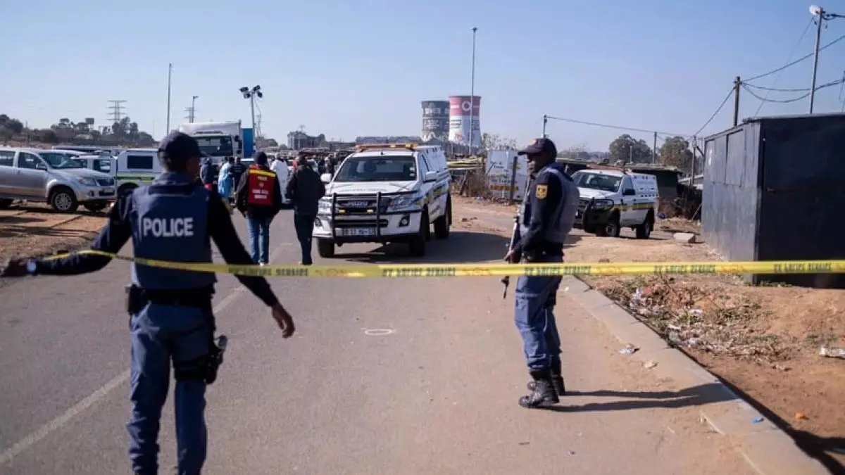 Оңтүстік Африка Республикасында атыс болып, 10 адам қаза тапты