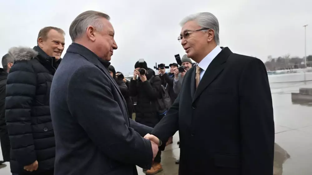 Токаев прибыл в Санкт-Петербург