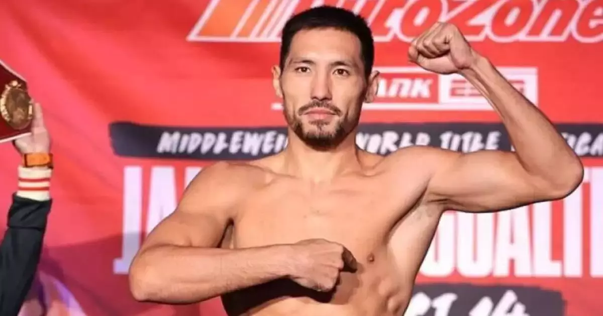  Бокс сарапшысы Әлімханұлымен енді ешкім жекпе-жекке шықпайтынын айтты 