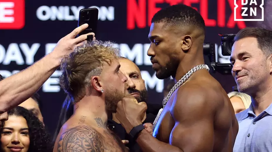 Конор Макгрегор отреагировал на нокаут в бою Джошуа - Пол