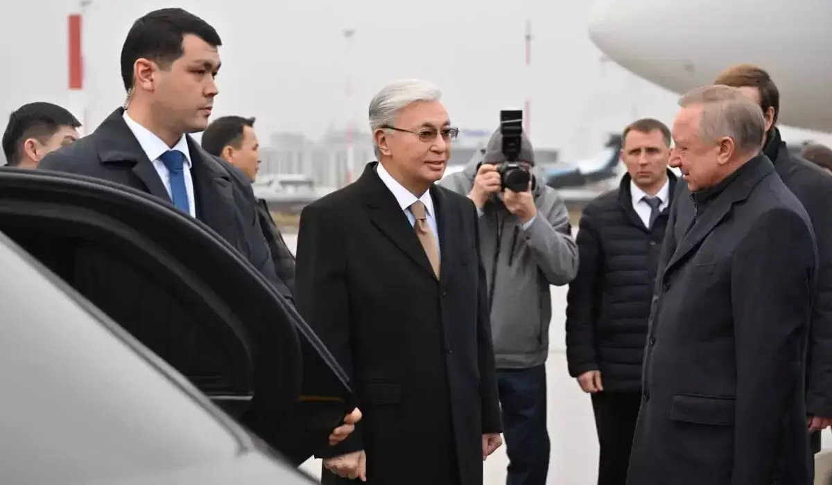 Президент Санкт-Петербург қаласына барды