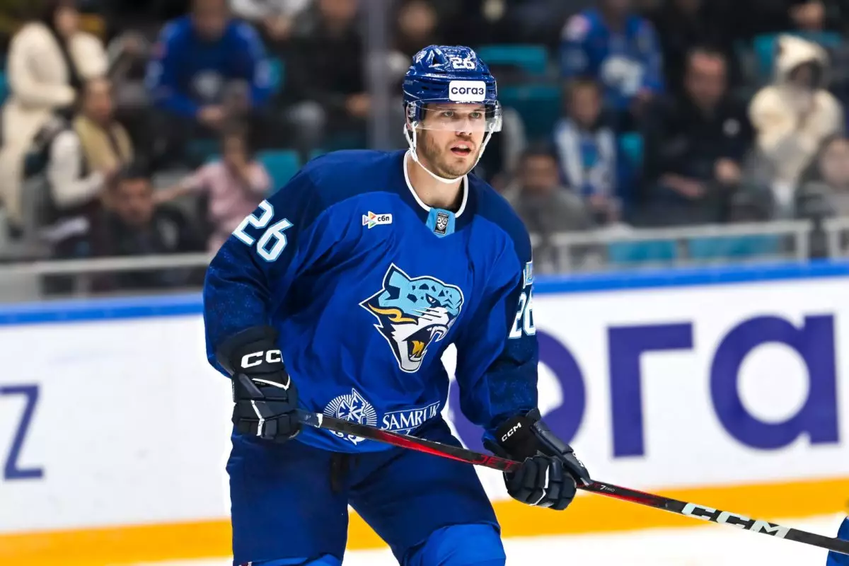 ХК "Барыс" расторг контракт с Тайлером Уотерспуном