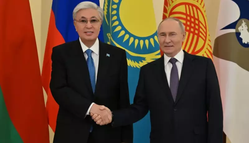 Токаев прибыл в Санкт-Петербург для участия в саммите ЕАЭС