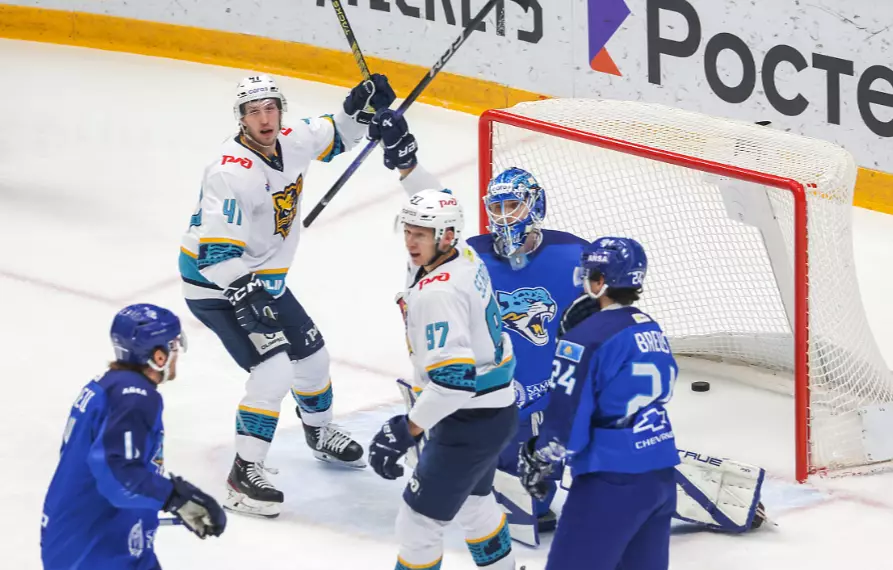 Худшая команда лиги разгромила «Барыс» в Астане