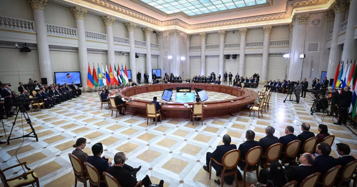   Мемлекет басшысы: «Кедендік реттеу және мемлекеттік қадағалау шаралары ұйым ішіндегі кейбір шешімдерді өткізу құралы ретінде қолданылмауға тиіс»   