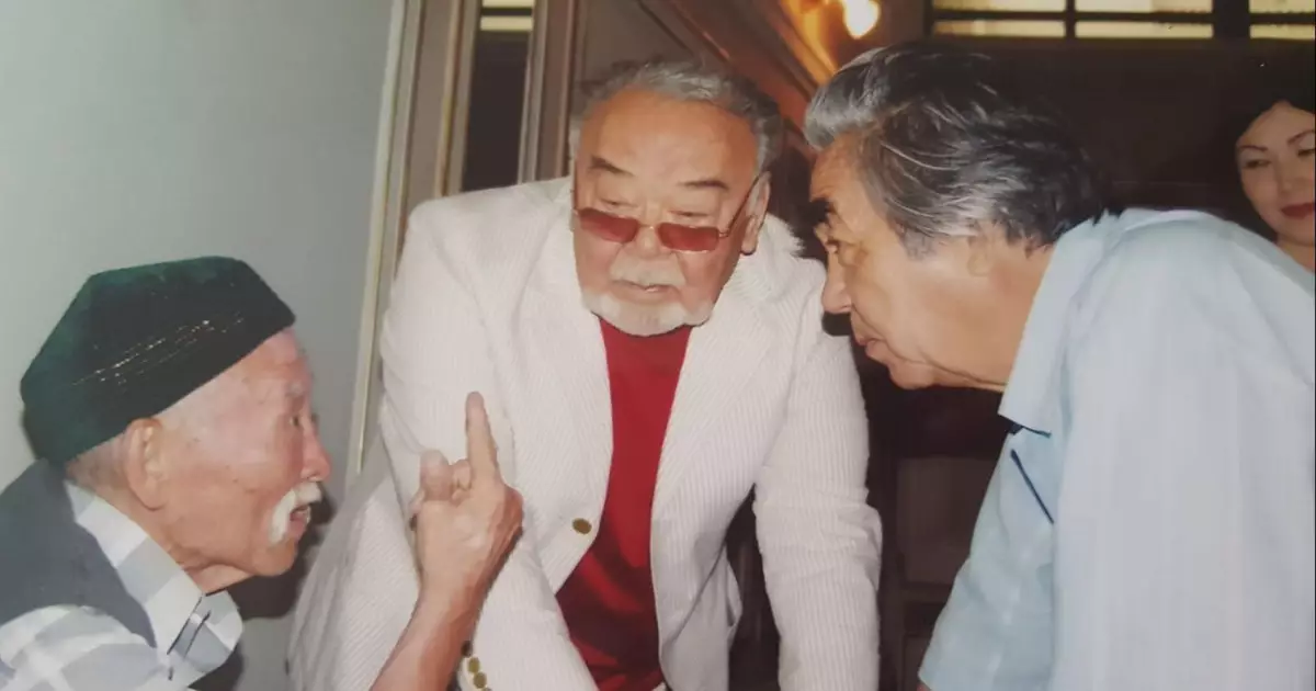   Ілия Жақанов: «Асеке, сен қайда кеттің?! Мен қайда қалдым?!»   