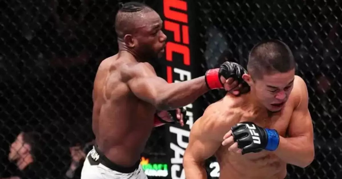  «22 жекпе-жекте жеңіп, бір жеңілгенде қатты сынға қалдым»: Асу Алмабаев жанкүйерлері туралы айтты 