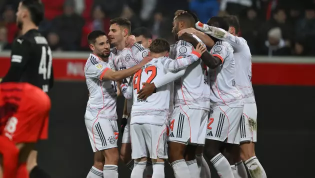 "Бавария" оформила разгром 4:0 в Бундеслиге и сотворила историю