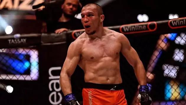 Қазақстандық файтер ММА турнирінде атақты америкалықты күйретті