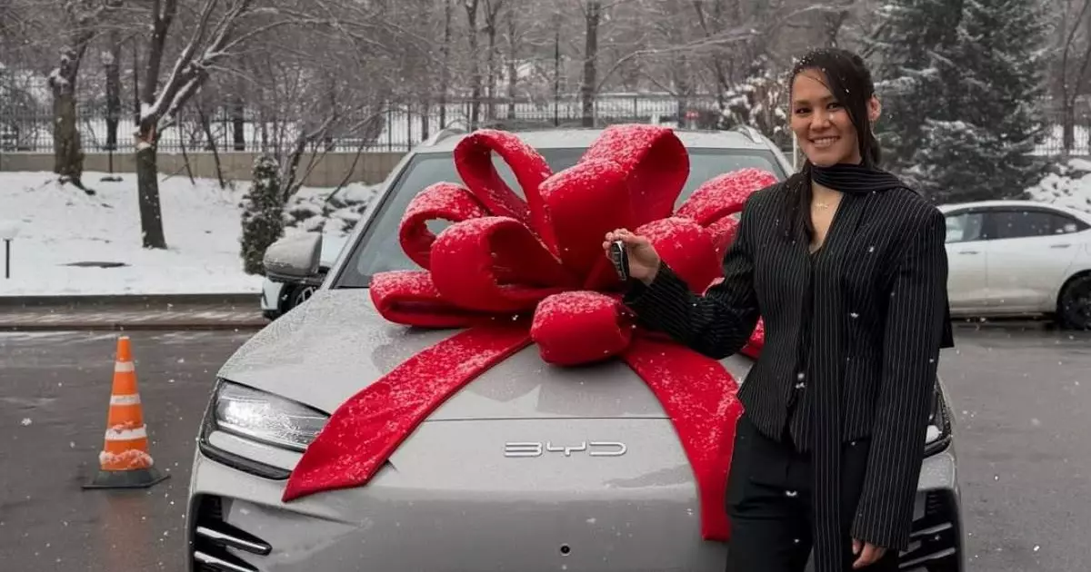  Әлем чемпионы Алуа Балқыбековаға автокөлік сыйға берілді 