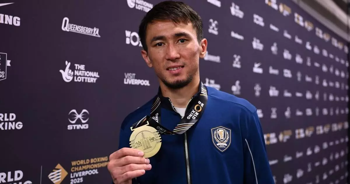  Головкиннің таңдауы кімге түсті? Махмұд Сабырхан биыл әлемнің үздік боксшысы атанғалы жатыр 