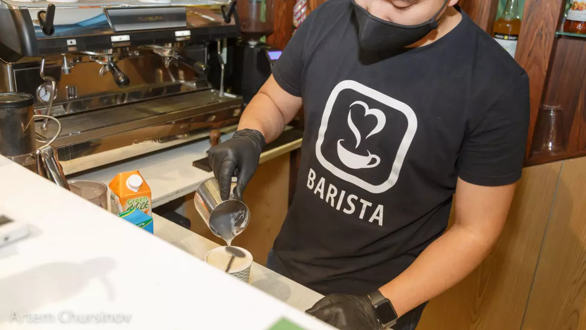 Қайсысы пайдалы: қара кофе ме, әлде латте ме?