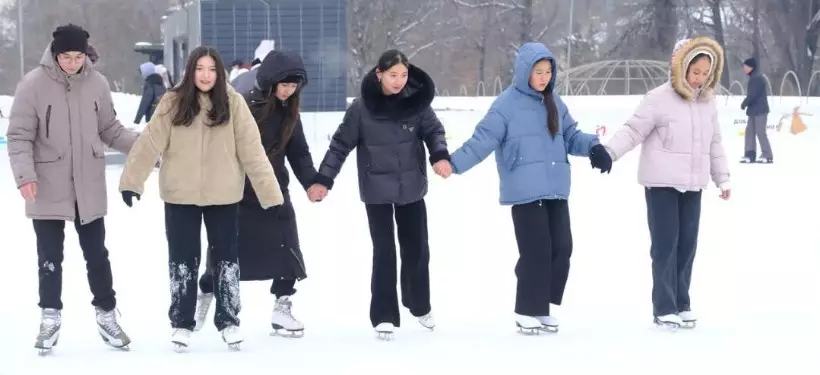 11 бесплатных ледовых катков работают в Алматы