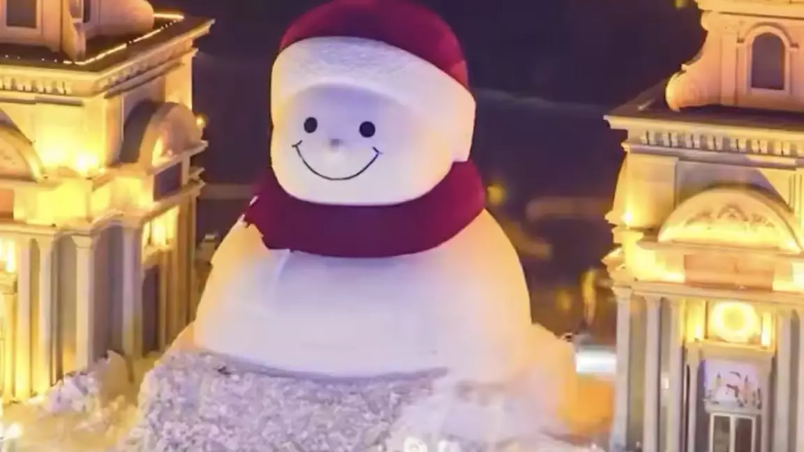 Қытайда биіктігі 19 метрден асатын алып аққала тұрғызылды