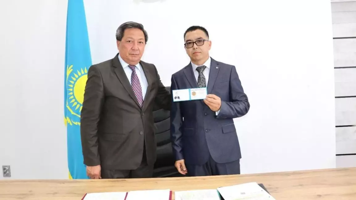 Ақтөбе облысында қала әкімі өз-өзіне қол жұмсады