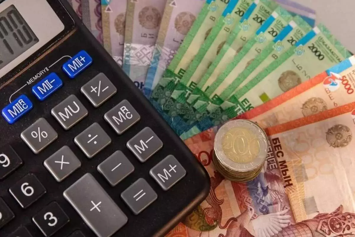 Соцвыплаты вырастут на 10%: кто в Казахстане получит больше с 2026 года