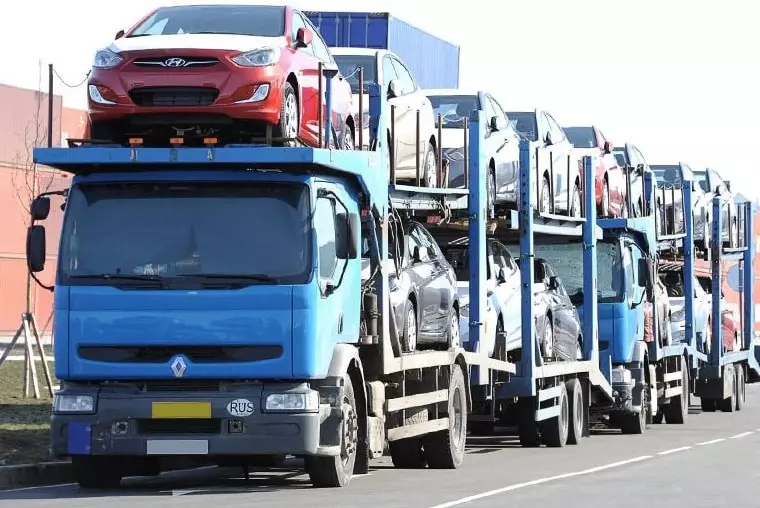 МВД сообщило о новой схеме мошенничества при перевозке авто