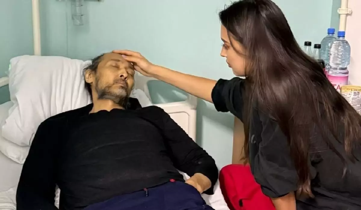 Дочь звезды «Рэкетира» поделилась новостями из больницы