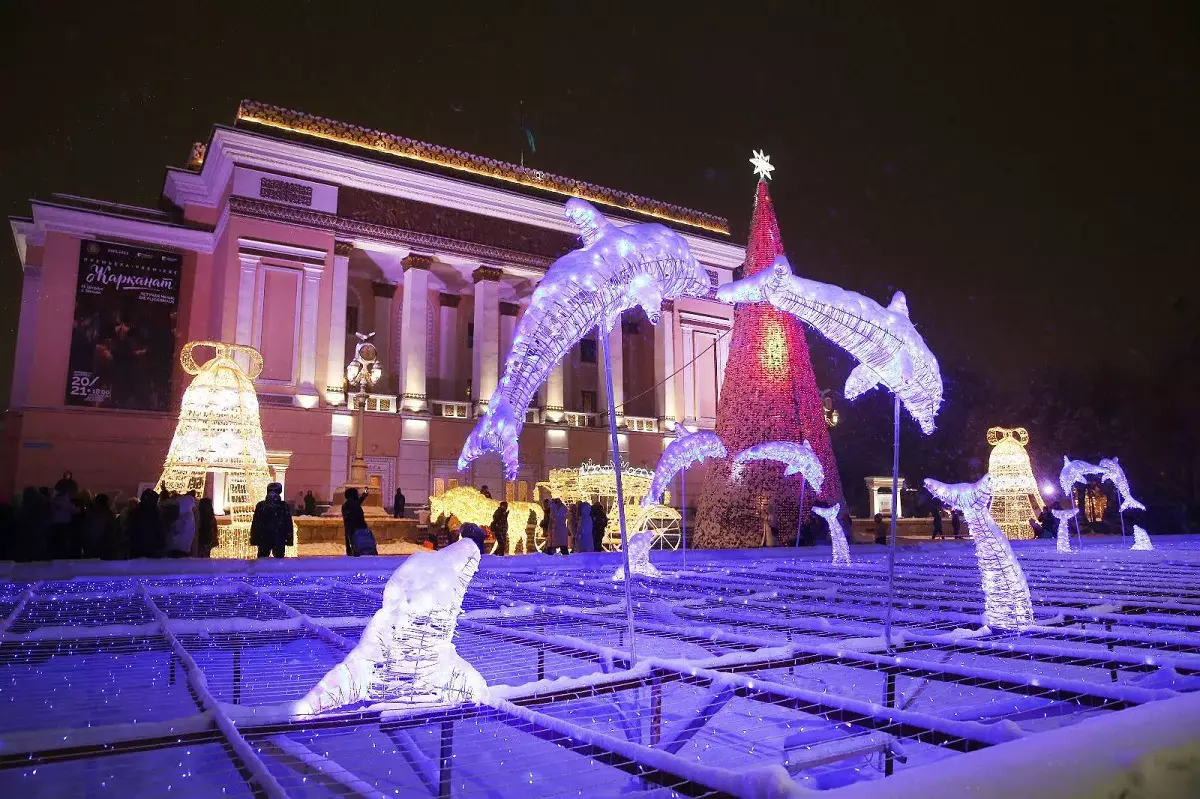 Алматының түрлі ауданында 13 жаңа жылдық локация пайда болды