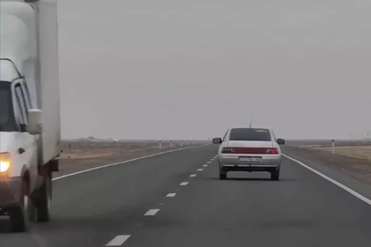 На трассе Атырау – Астрахань отменили ограничение 60 км/ч