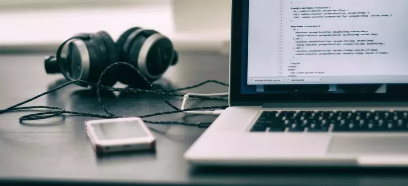 Еще одна нейросеть добавила версию на казахском языке