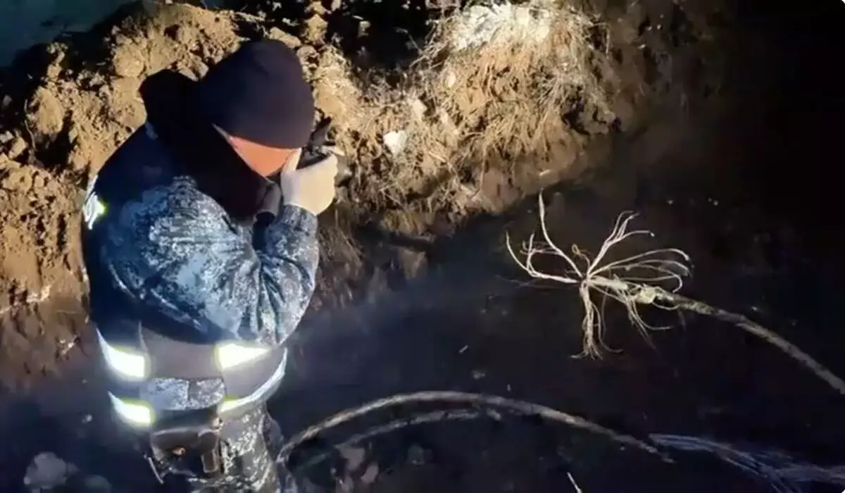 Житель Актобе оставил без воды несколько микрорайонов города (ВИДЕО)