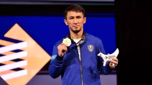 Махмұд Сабырхан мен Наталья Богданова «Жылдың үздік боксшысы» номинациясына ұсынылды