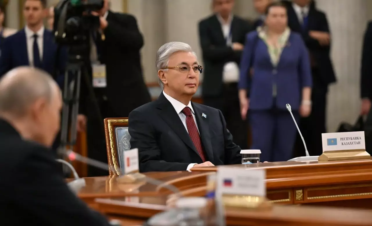 Токаев принял участие в неформальном саммите СНГ в России