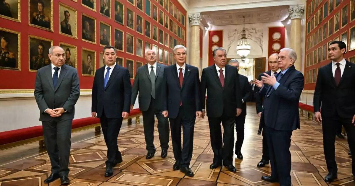  ТМД басшылары Эрмитажды аралады 